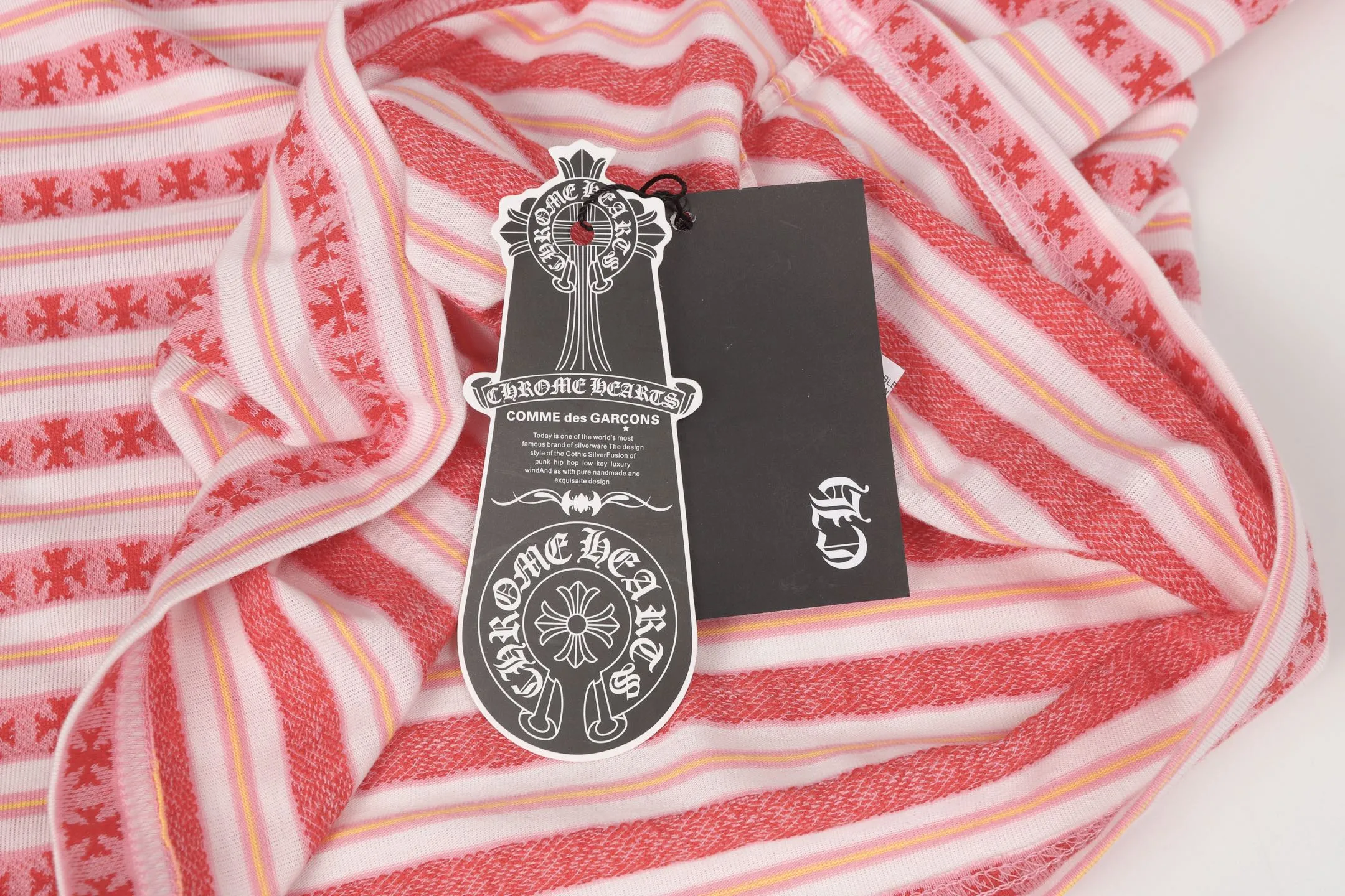 P190 -Chrome Hearts/Chrome Hearts 25ss season's most popular striped yarn-dyed long-sleeved T-shirt -High weight, high density and high quality. The wool is soft, delicate and skin-friendly. It feels soft and silky. It has excellent warmth and skin-friendly properties. -Customized weaving and dyeing, no color difference, no matter the fabric or workmanship details, beat the ordinary version on the market. -Colour: black, gray, blue, pink, green -Size: S M L XL